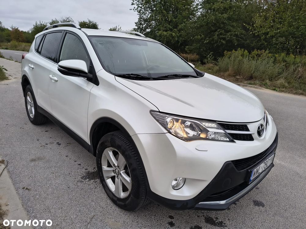 Toyota RAV4 - 1