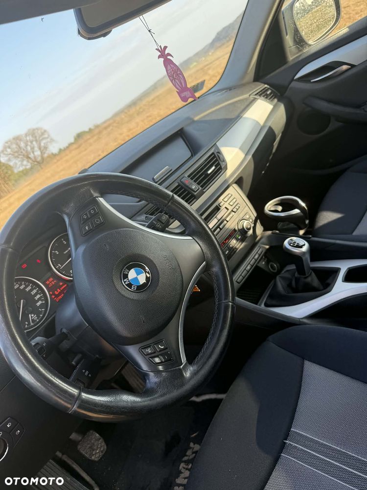 BMW X1 sDrive18d - 6