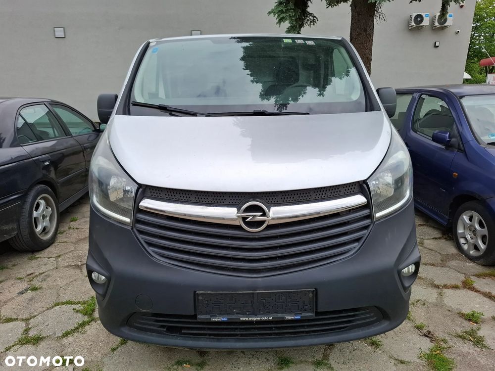 Opel Vivaro - 2