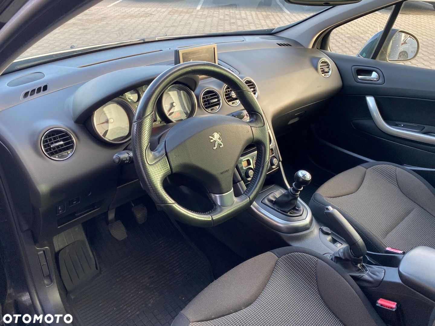 Peugeot 308 1.6 e-HDi Style STT - 9
