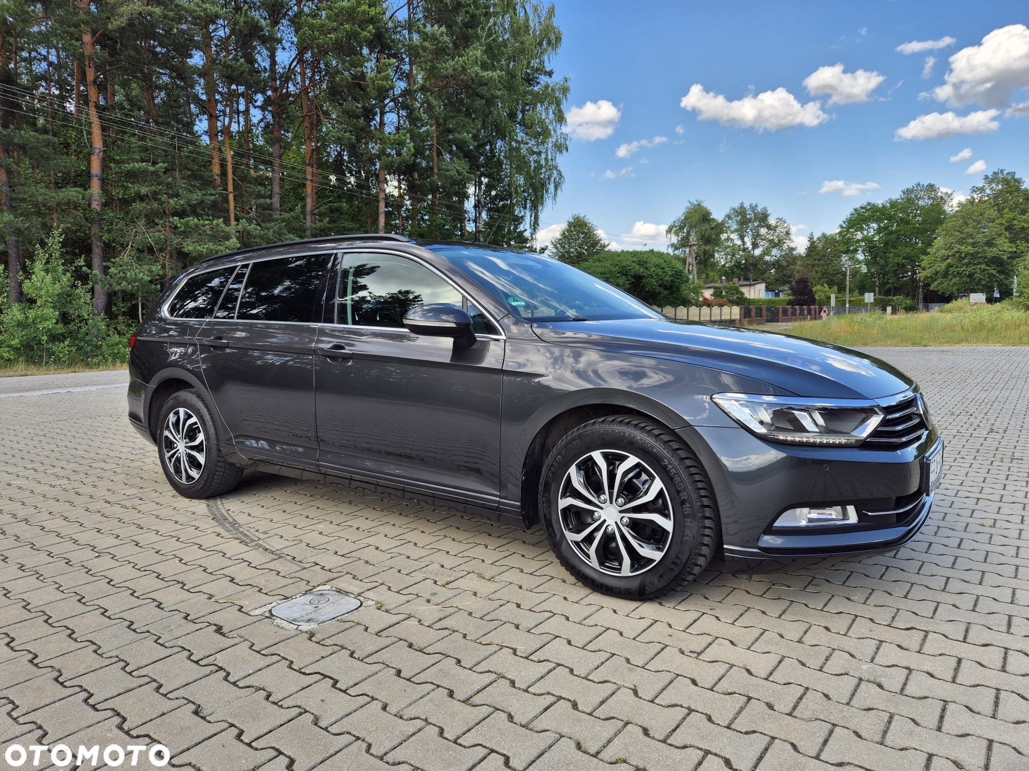 Volkswagen Passat Variant 2.0 TDI SCR DSG Highline - 31