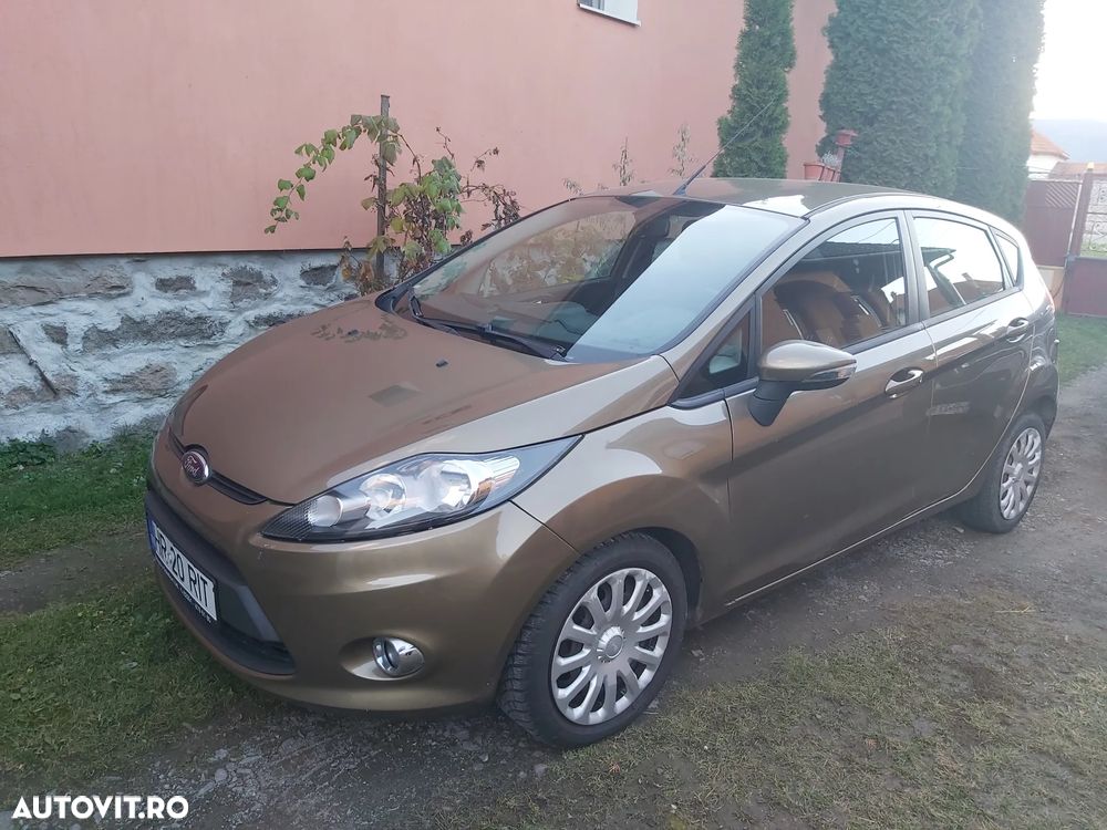 Ford Fiesta 1.4 TDCI Ambiente - 1