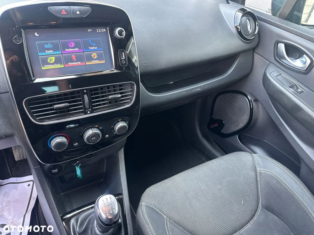 Renault Clio 1.2 16V Alize - 19