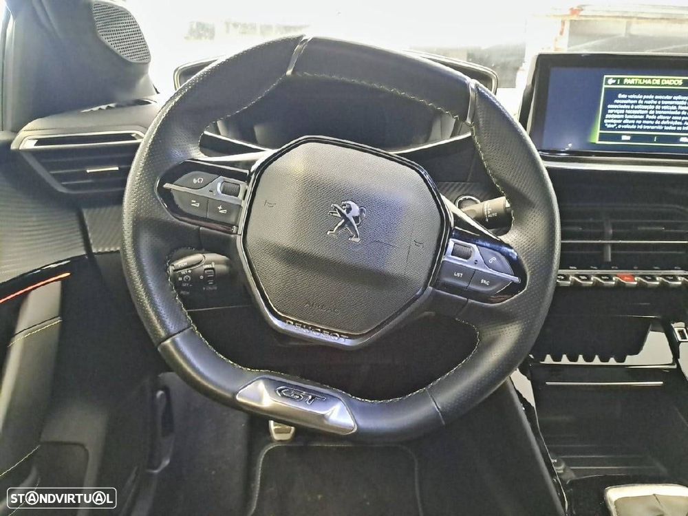 Peugeot 208 1.2 PureTech GT - 12