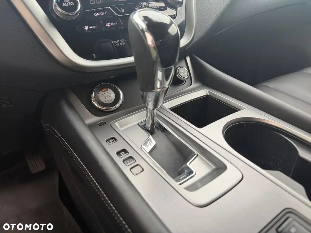 Nissan Murano - 12