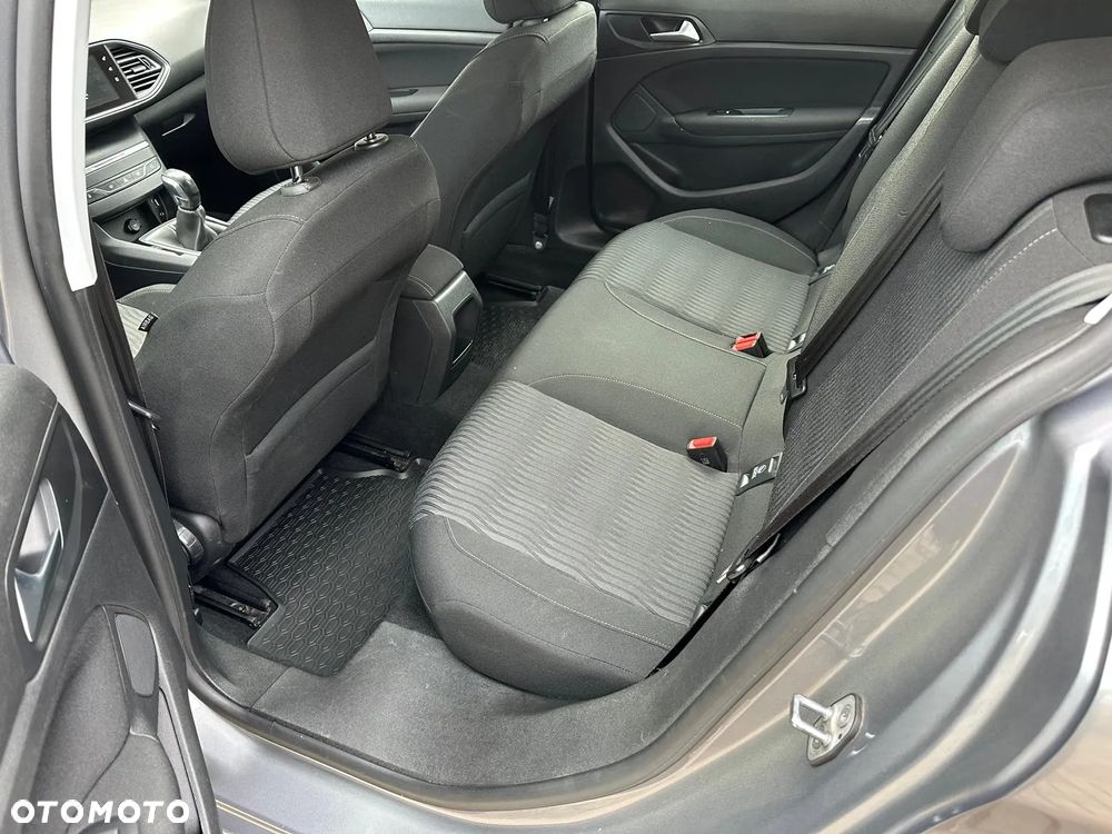 Peugeot 308 HDi FAP 90 Active - 13