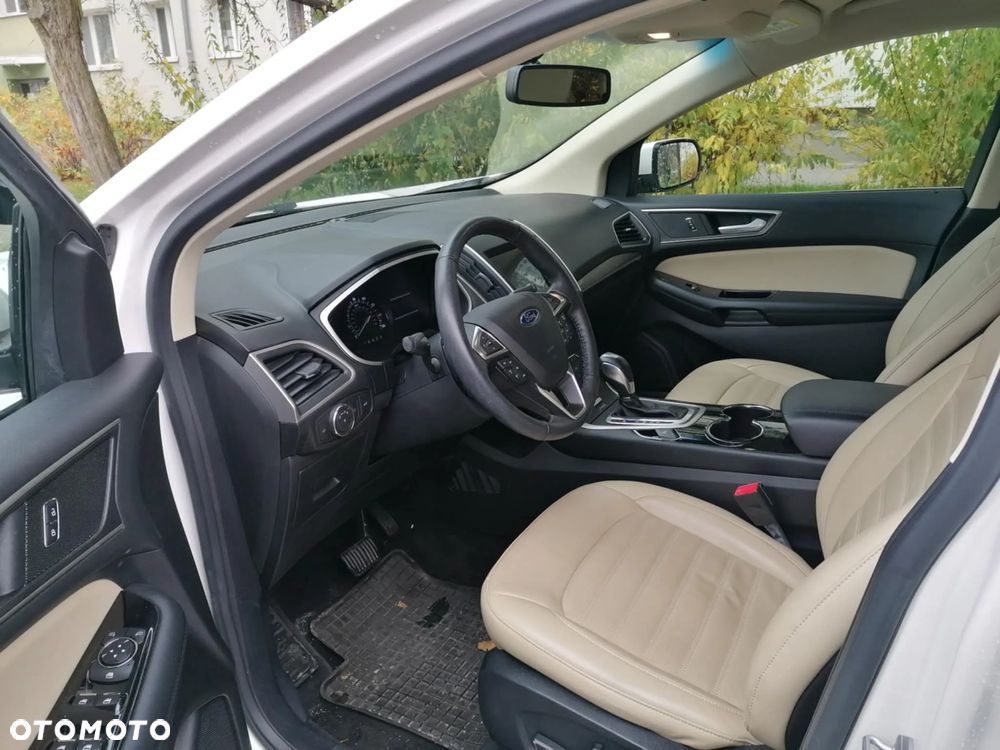 Ford Edge - 21