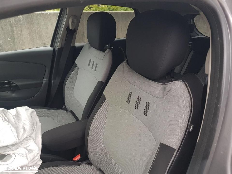 Renault Captur 2015 para peças - 3