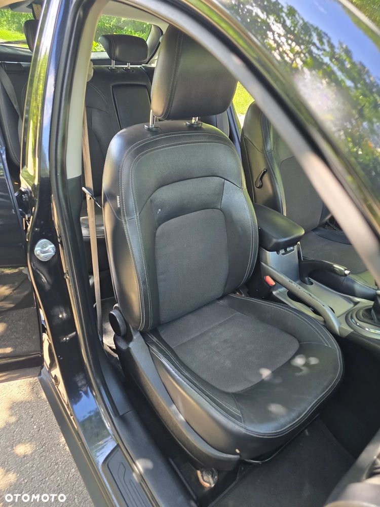Kia Sportage 1.7 CRDI 2WD ISG Attract - 23