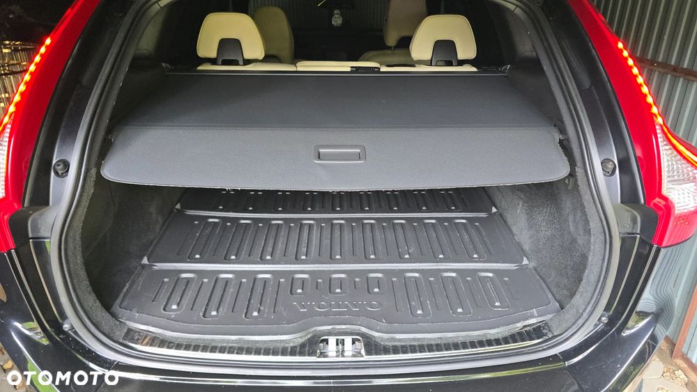 Volvo XC 60 D4 AWD Summum - 37