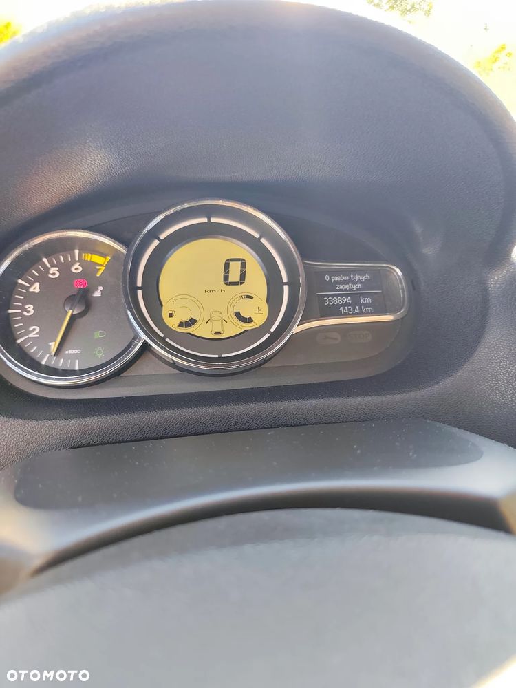Renault Megane - 9
