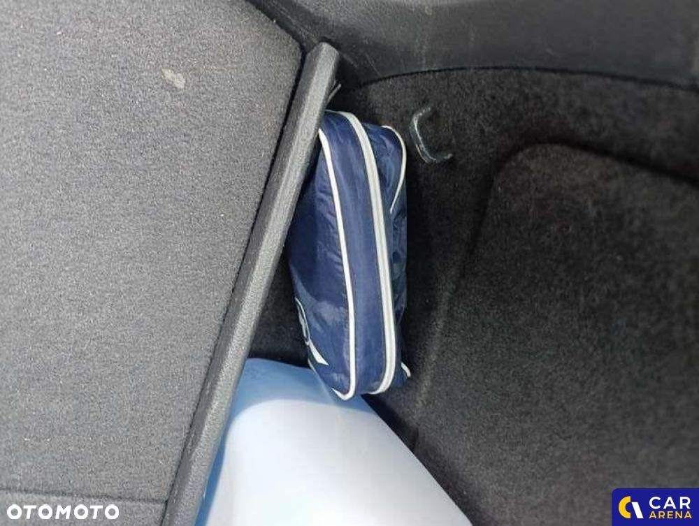 Volkswagen Golf - 15