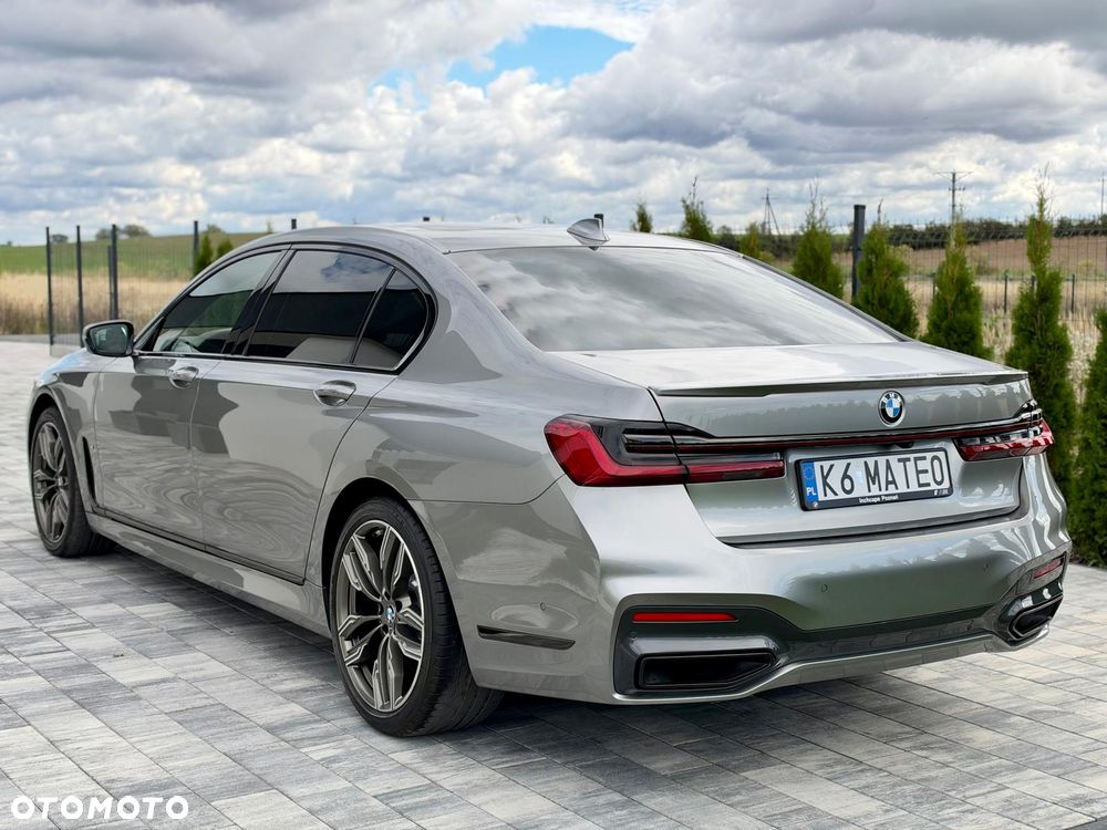 BMW Seria 7 750Ld xDrive sport - 28