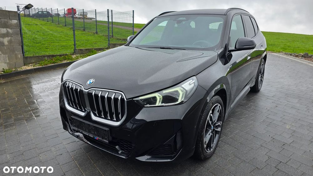 BMW X1 - 1