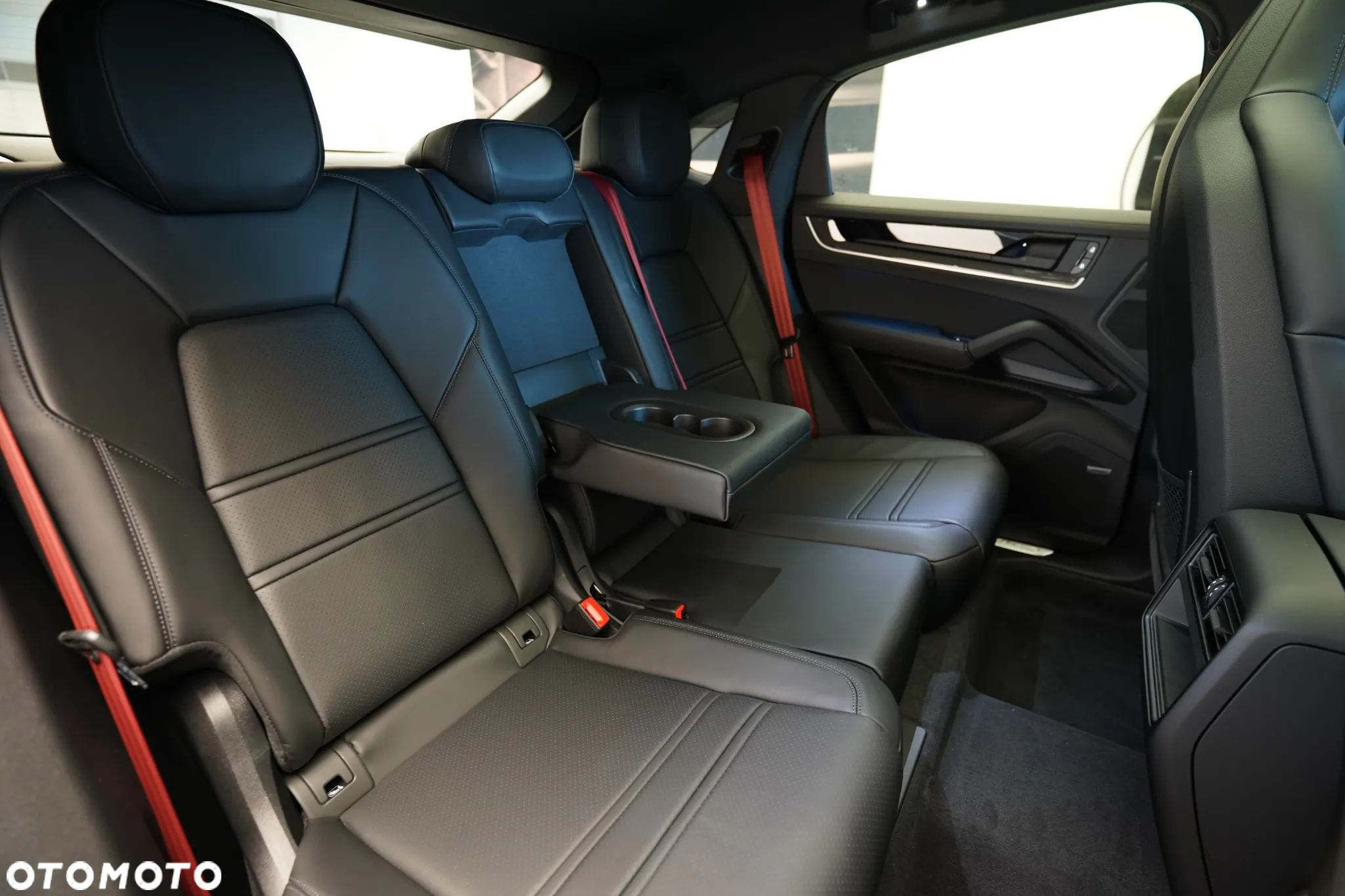 Porsche Cayenne Coupe S - 14