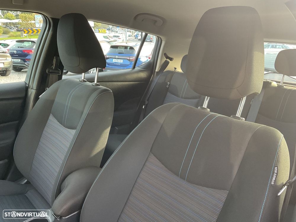 Nissan Leaf Acenta - 23