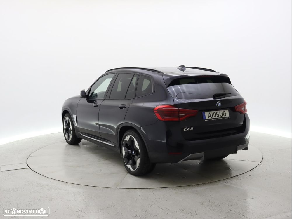 BMW iX3 Impressive - 4