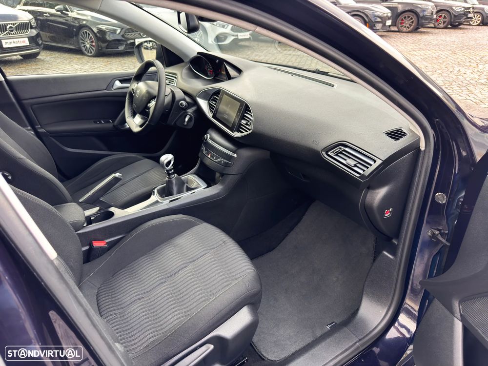 Peugeot 308 SW 1.6 BlueHDi Active - 28