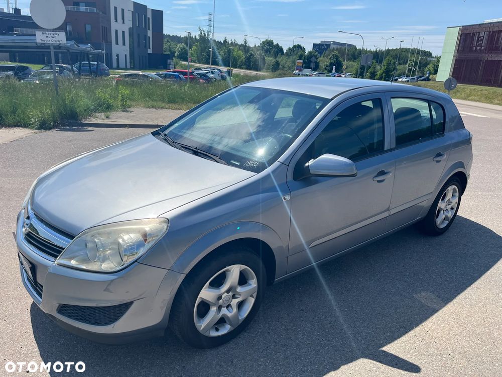 Opel Astra 1.6 111 - 1