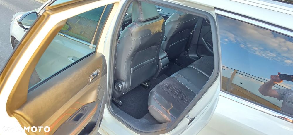 Peugeot 308 - 15