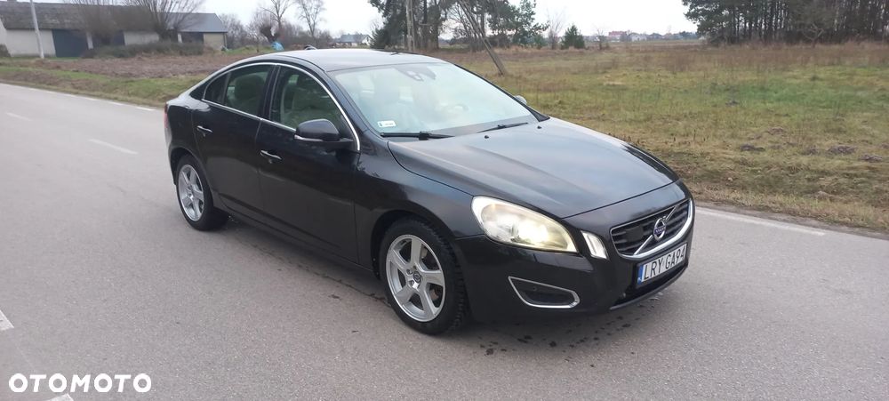 Volvo S60 - 5