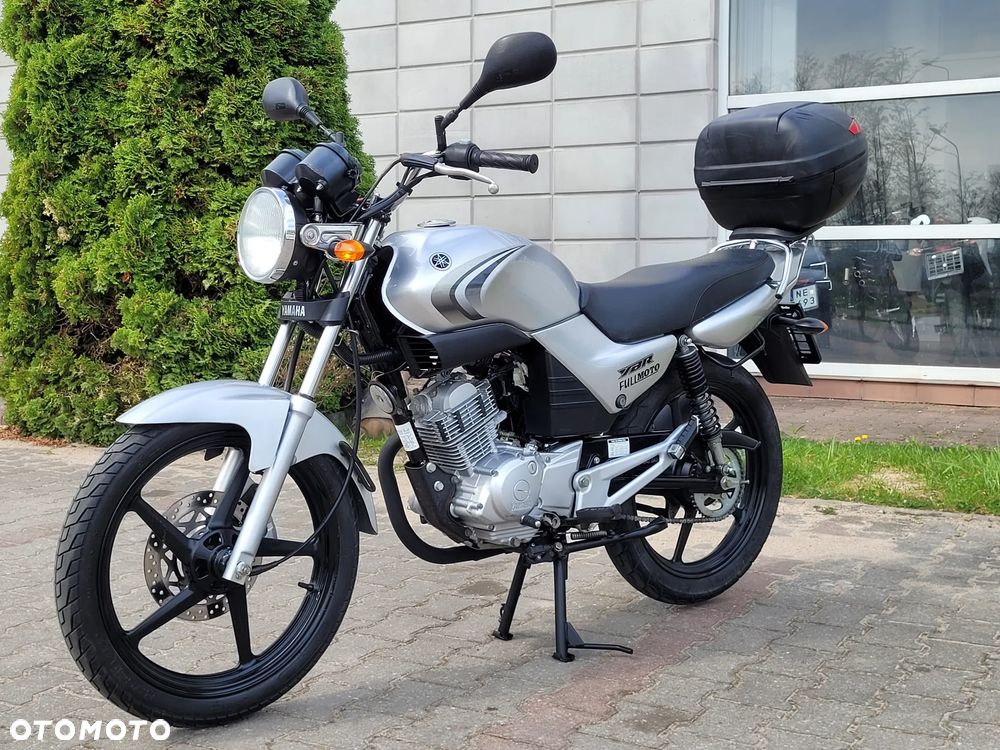 Yamaha YBR - 6