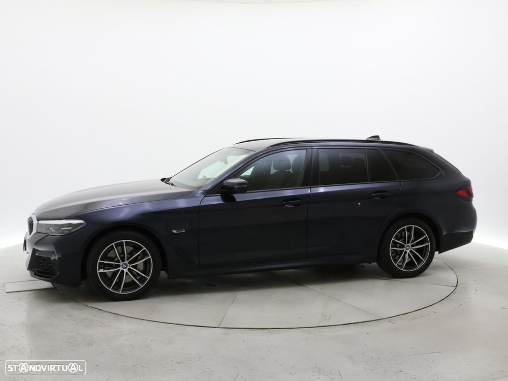BMW 530 e Pack Desportivo M — fotografia 2
