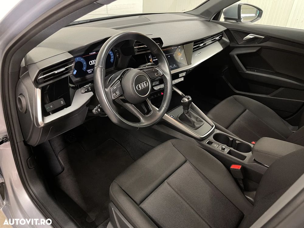 Audi A3 Sportback 2.0 30 TDI Advanced - 6
