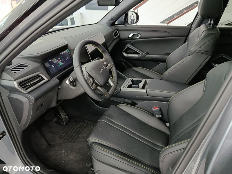 BYD Atto 2 DM-i - 8