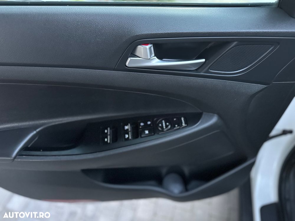 Hyundai Tucson blue 1.6 CRDi 2WD Select - 22