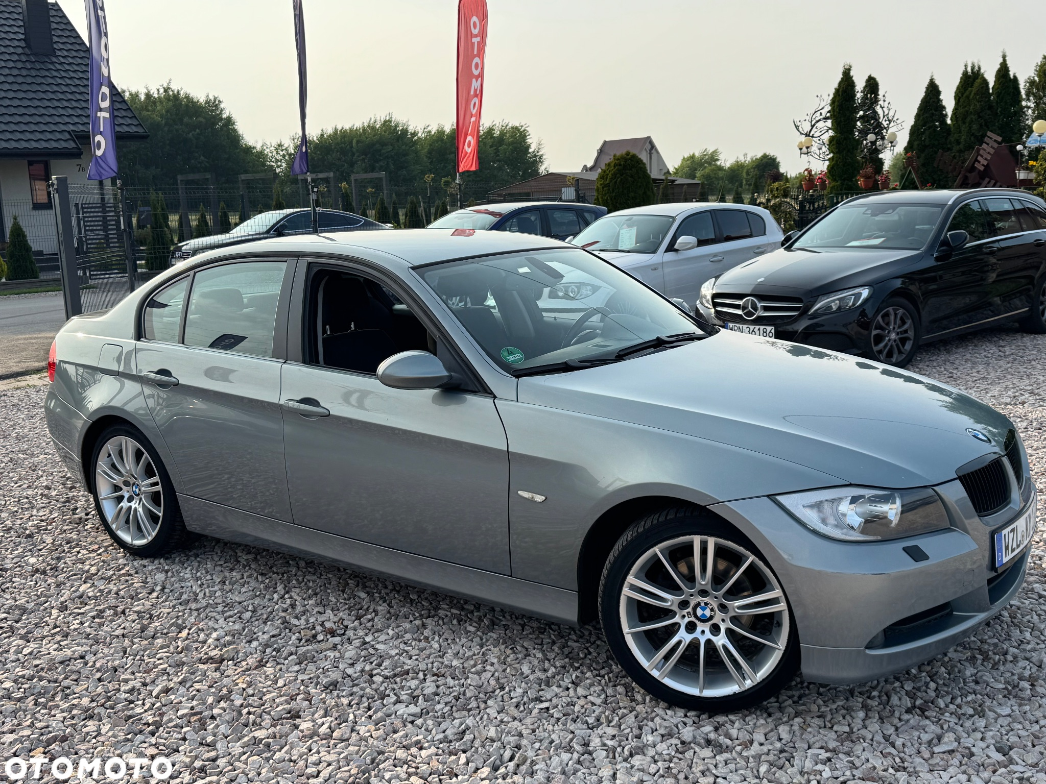 BMW Seria 3 318d - 15