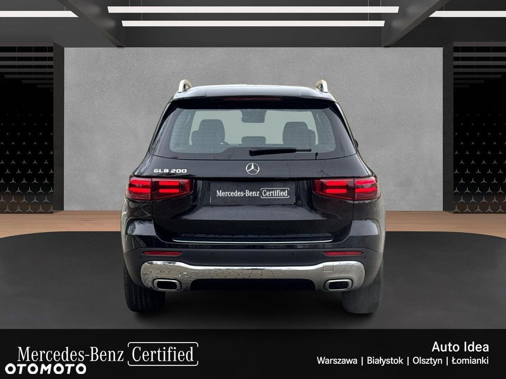 Mercedes-Benz GLB - 8