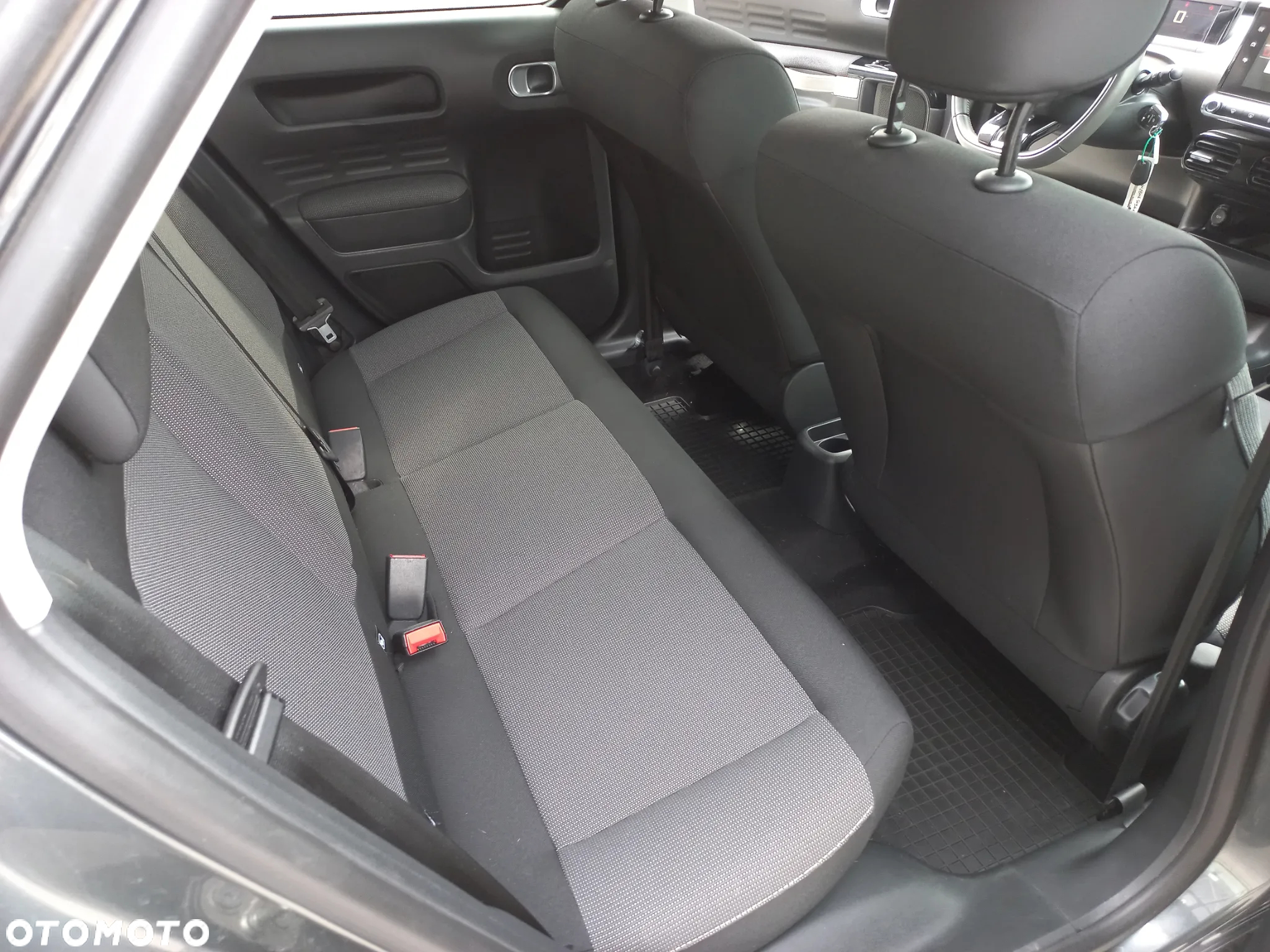 Citroën C4 Cactus 1.2 PureTech Feel S&S - 11