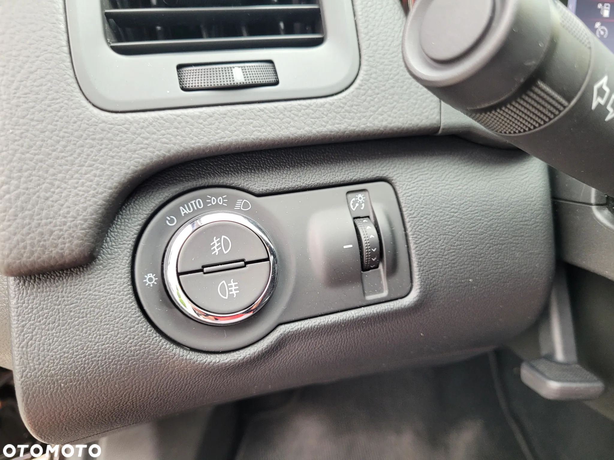 Opel Insignia 2.0 CDTI ecoFLEX Start/Stop Business Innovation - 30