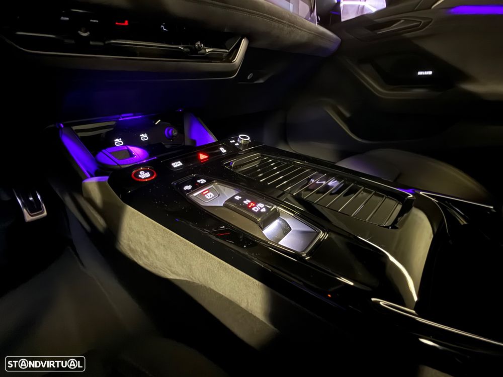 Audi A6 Avant e-tron performance edition one grey - 29