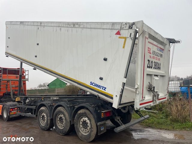Schmitz Cargobull SKI 24 SL - 2