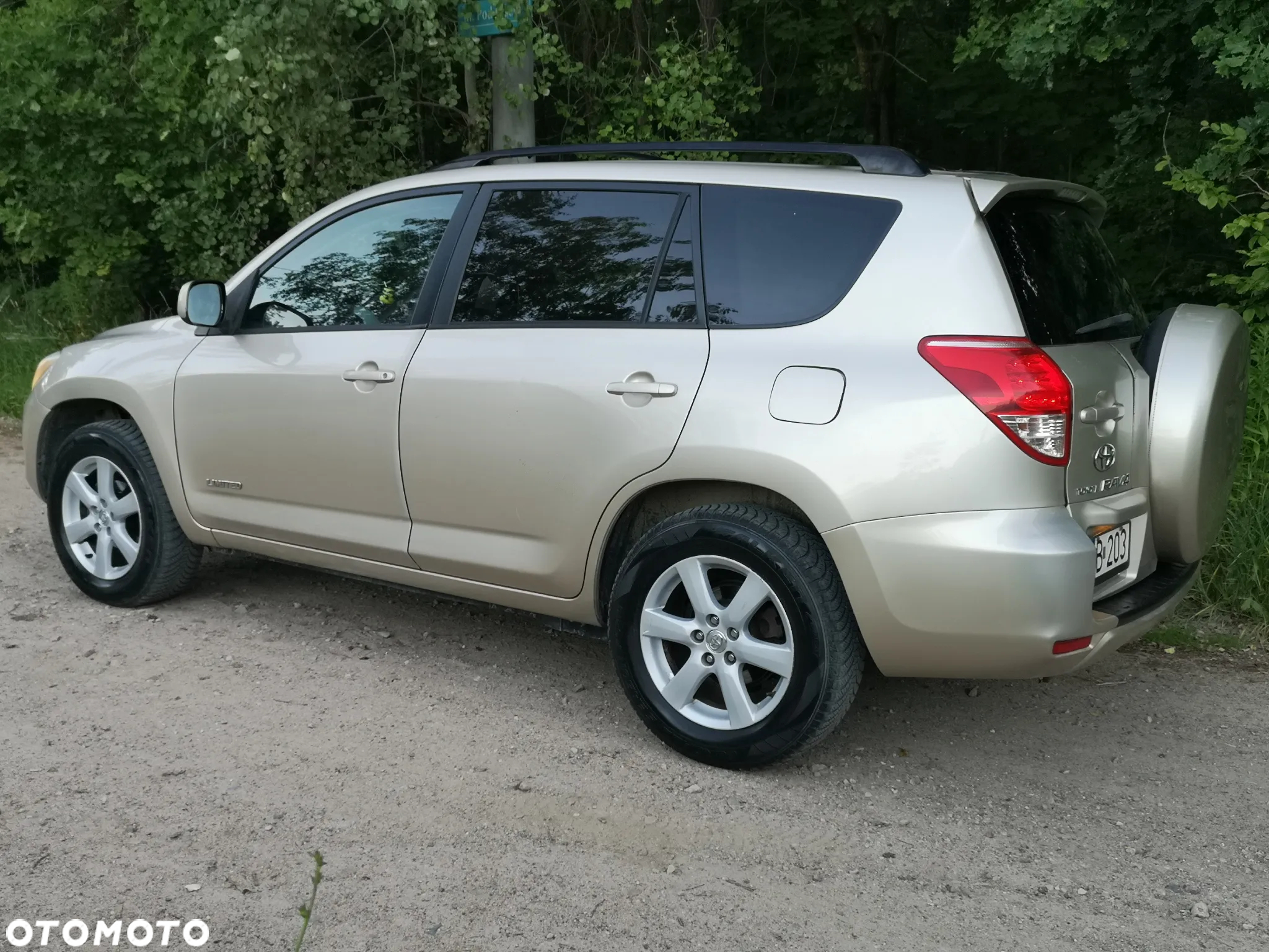 Toyota RAV4 - 5