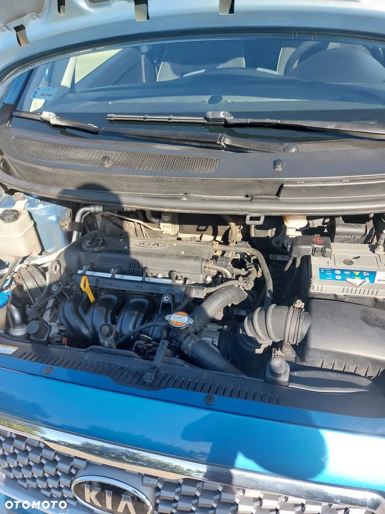 Kia Venga 1.4 M - 10