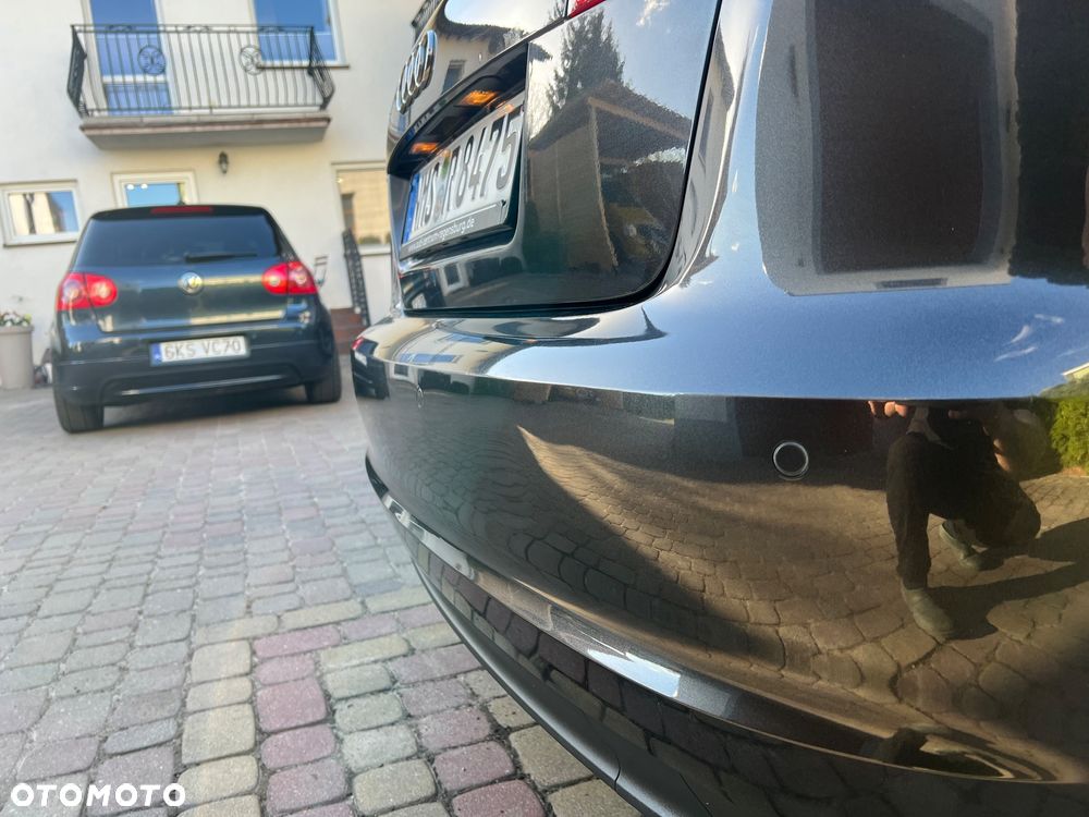 Audi A3 Sportback 1.6 TDI DPF S line Sportpaket - 19