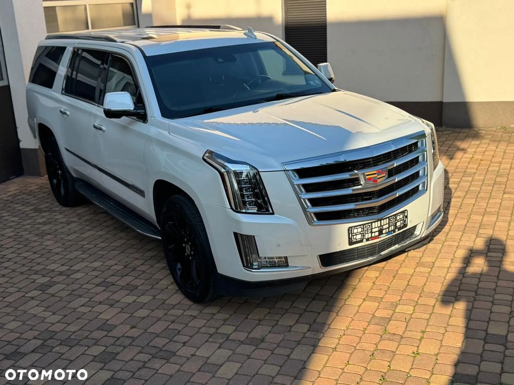 Cadillac Escalade ESV 6.2 V8 AWD AT Platinum - 10