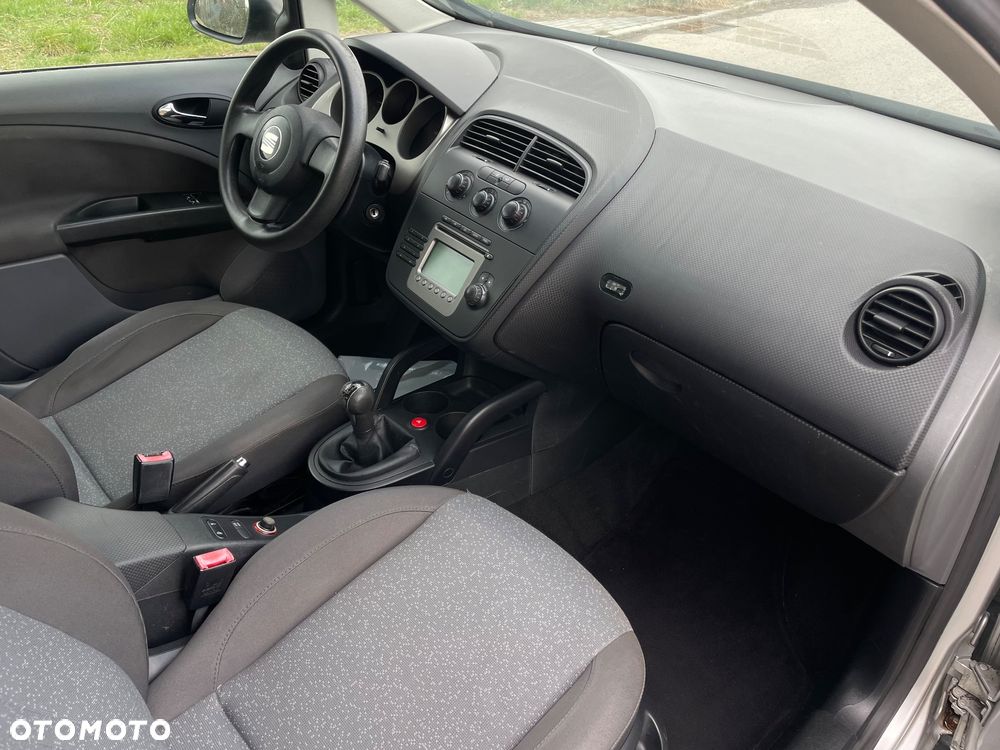 Seat Altea 1.6 Style - 13