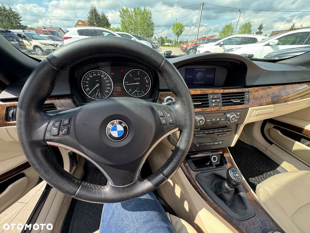 BMW Seria 3 320d - 13