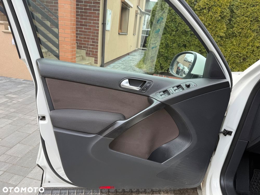 Volkswagen Tiguan 2.0 TDI DPF 4Motion Trend & Fun - 31