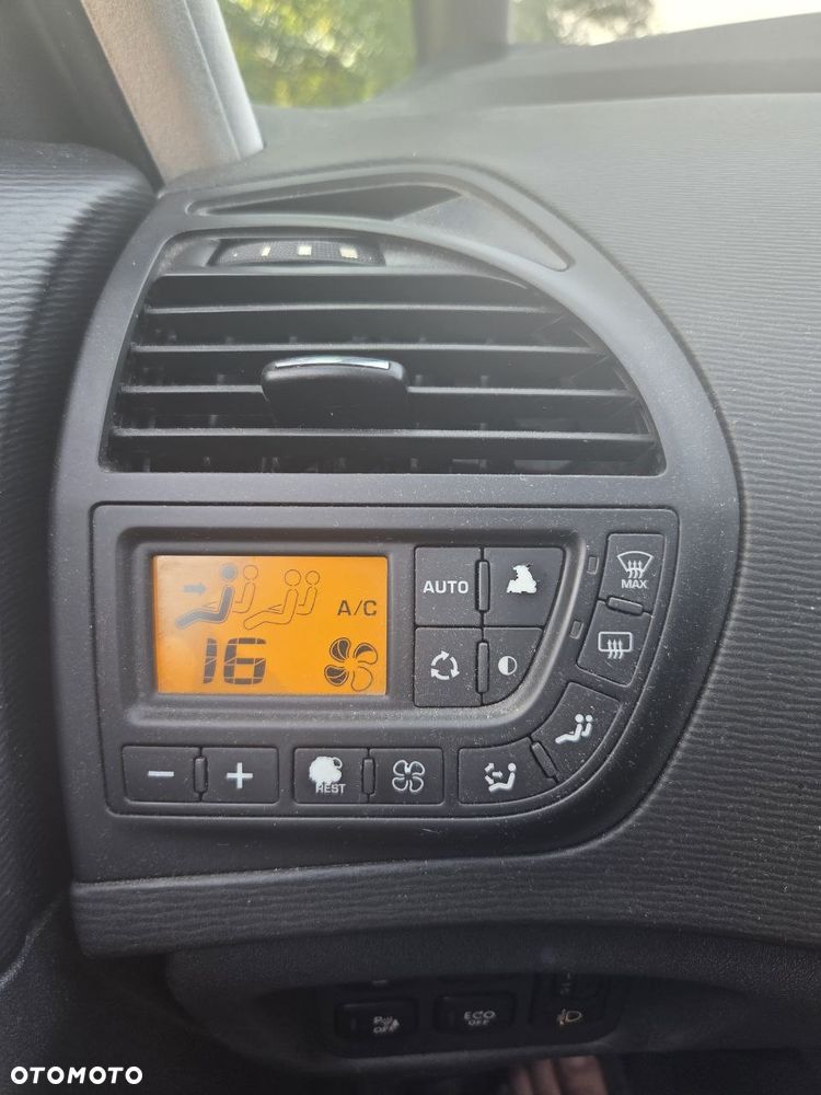 Citroën C4 Picasso 1.6 HDi Impress Pack MCP - 9
