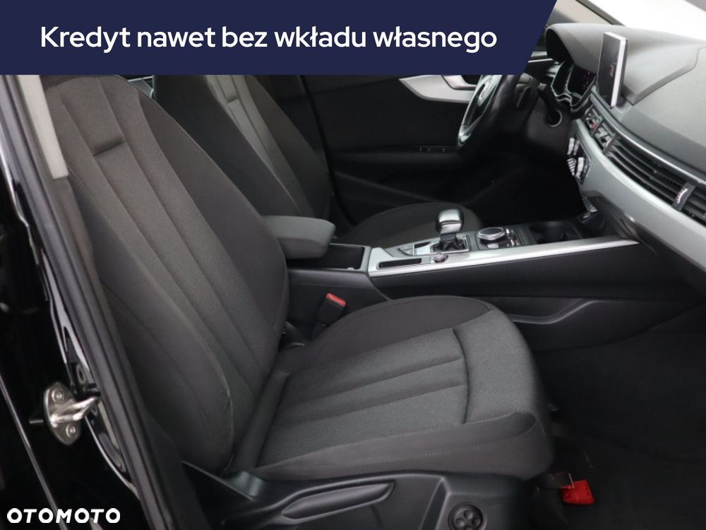 Audi A4 Limousine - 11
