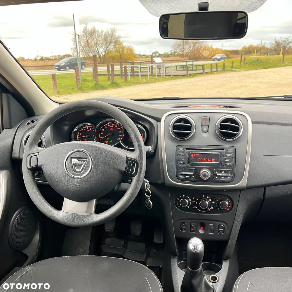 Dacia Logan 2016 photo 5