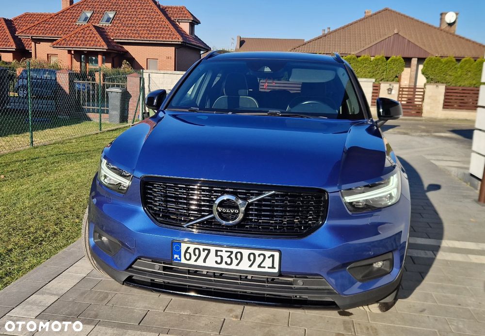 Volvo XC 40 D4 AWD Geartronic R-Design - 3