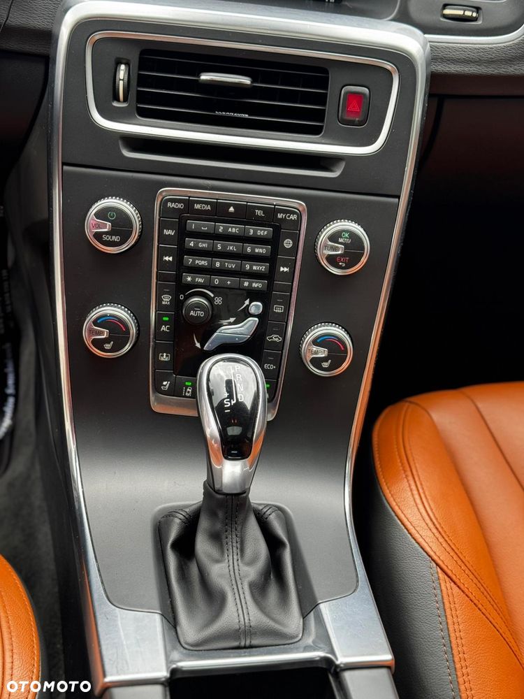 Volvo S60 - 12