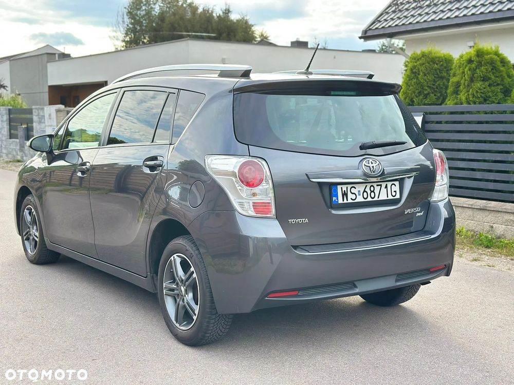Toyota Verso 1.8 Premium 7os MS - 11