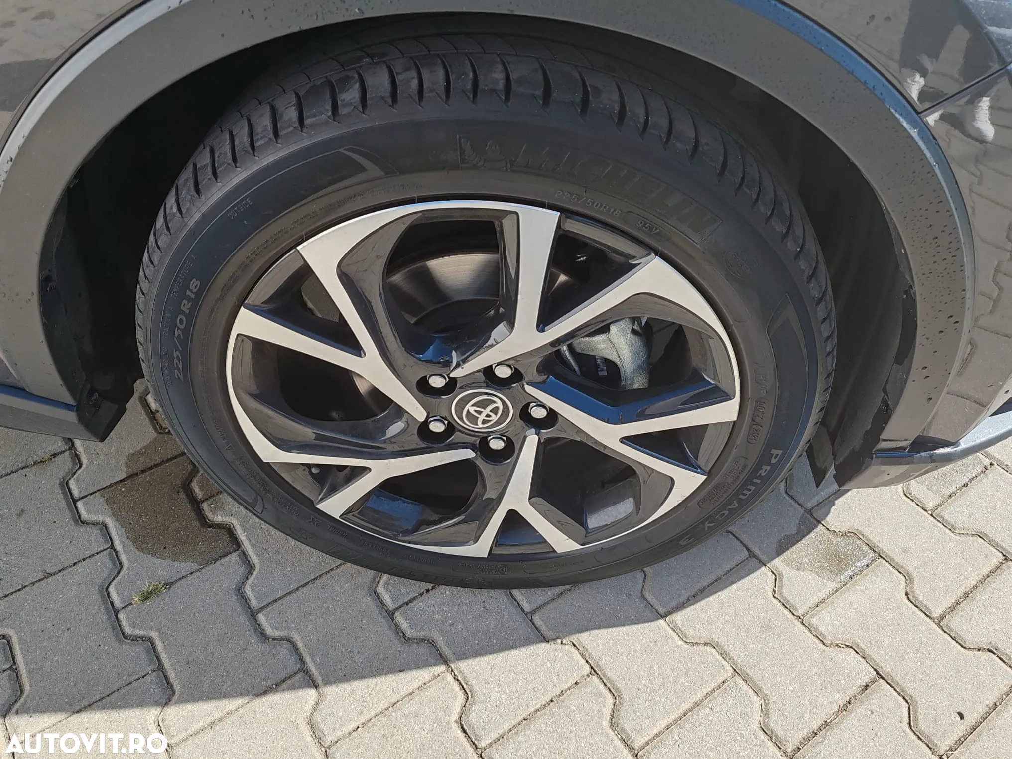 Toyota C-HR 1.8 HSD 122 CP 4x2 CVT C-ult Style - 15